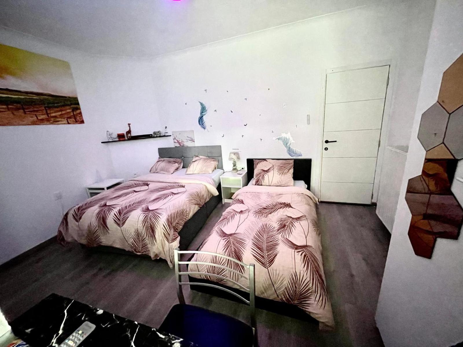 Cozy&Calm Room With Ensuite Heers ภายนอก รูปภาพ
